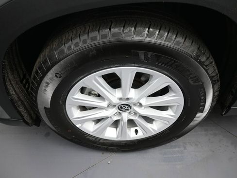 Certified 2025 Toyota Grand Highlander AWD image 14