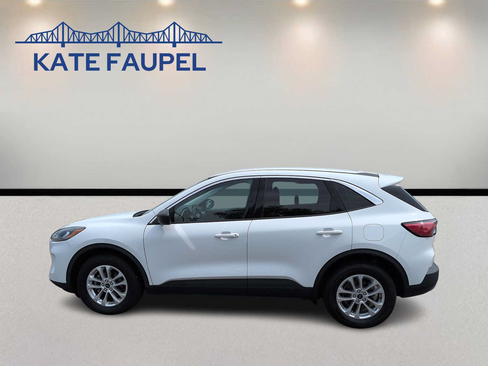 Used 2022 Ford Escape SE AWD/4WD image 4