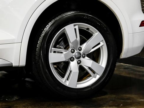 Used 2018 Audi Q5 2.0T Premium Plus w/ Premium Plus Package AWD/4WD image 62