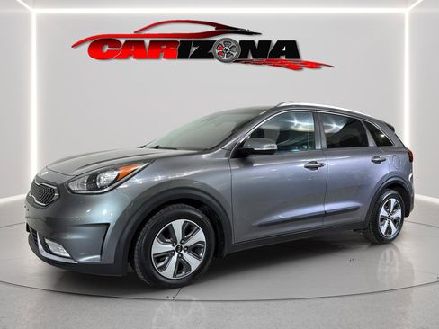 Used 2017 Kia Niro EX FWD image 11