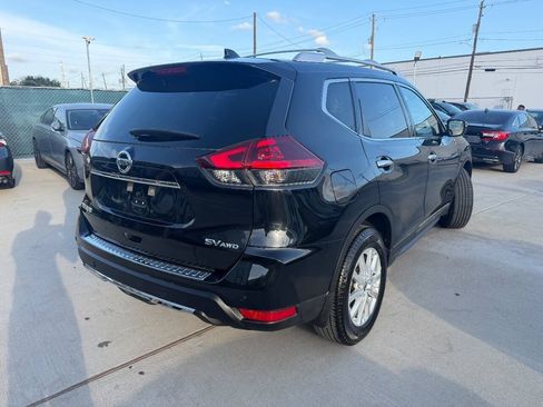 Used 2020 Nissan Rogue SV AWD/4WD image 5