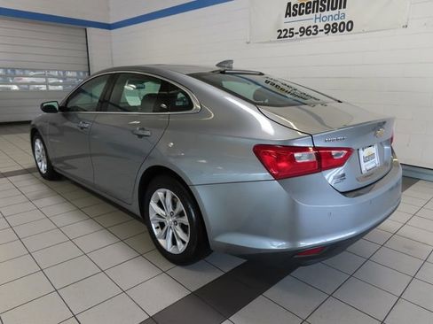 Used 2024 Chevrolet Malibu LT FWD image 11