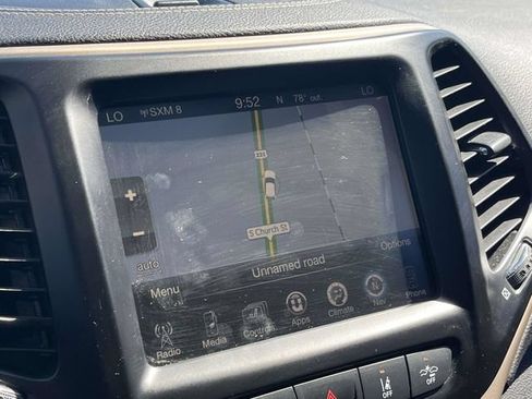 Used 2014 Jeep Cherokee Limited w/ Technology Group FWD image 29