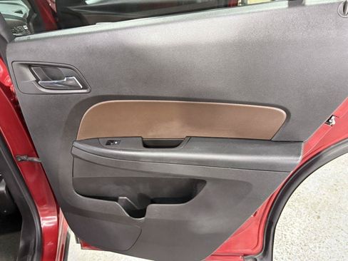 Used 2013 Chevrolet Equinox LTZ FWD image 35