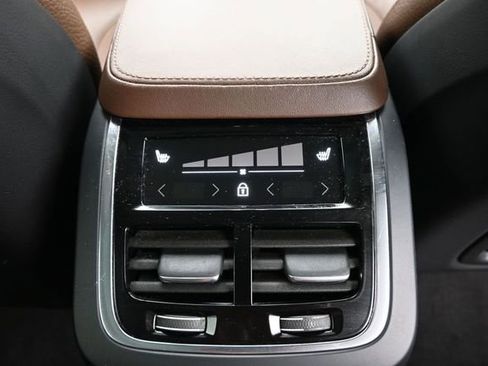 Used 2023 Volvo XC90 B6 Plus w/ Protection Package Premier AWD/4WD image 34