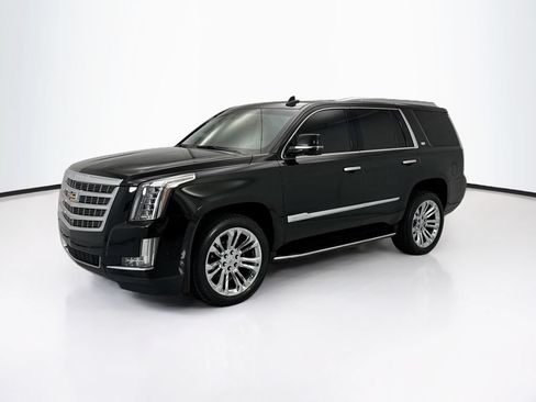 Used 2020 Cadillac Escalade Luxury w/ LPO, Radiant Package AWD/4WD image 1