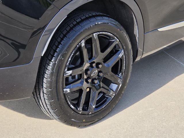 Used 2023 Chevrolet Blazer Premier w/ Enhanced Convenience Package FWD image 8