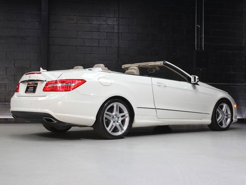 Used 2011 Mercedes-Benz E 550 Cabriolet image 53