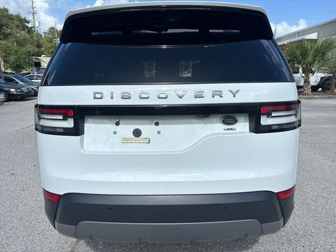 Used 2020 Land Rover Discovery SE image 7