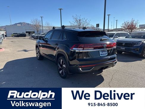 New 2026 Volkswagen Atlas Cross Sport SE image 3