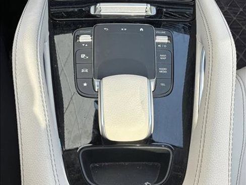 Certified 2024 Mercedes-Benz GLE 450 4MATIC image 17