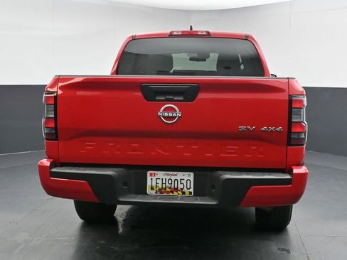 Used 2023 Nissan Frontier SV image 8