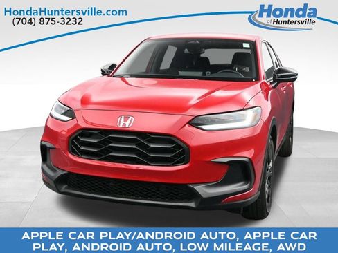 Certified 2026 Honda HR-V Sport image 2