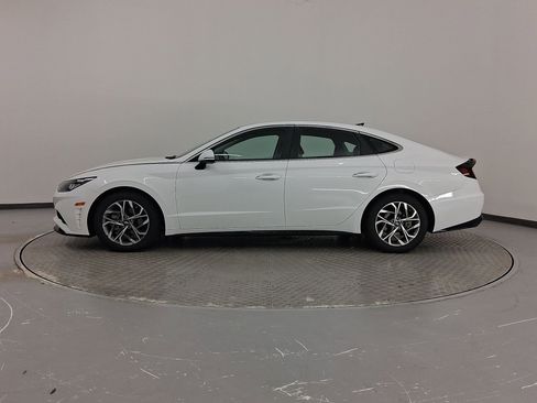 Used 2023 Hyundai Sonata SEL w/ Convenience Package image 2