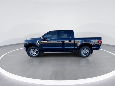 Used 2025 Ford F150 Lariat w/ Equipment Group 501A Mid image 5