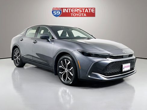 Used 2023 Toyota Crown AWD/4WD image 1