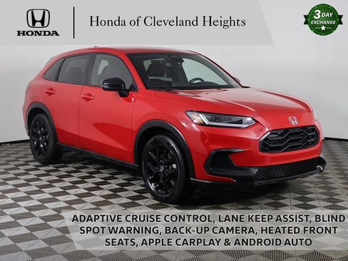 Used 2023 Honda HR-V Sport image 1