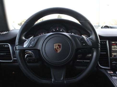 Used 2016 Porsche Panamera Edition image 10