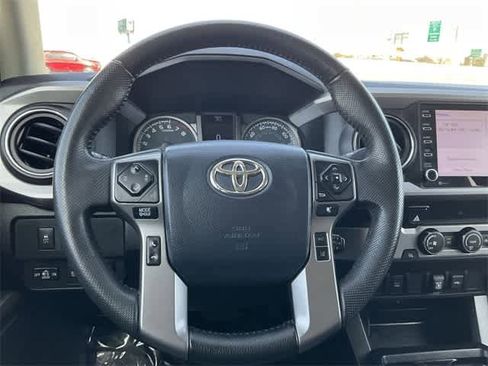 Used 2020 Toyota Tacoma SR5 image 19