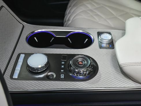 Used 2025 Genesis GV80 3.5T Prestige image 54