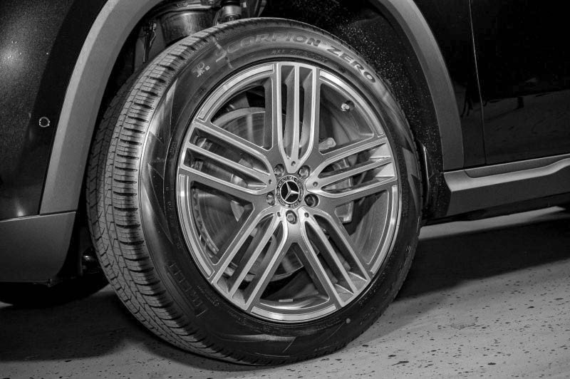 Certified 2026 Mercedes-Benz GLS 450 4MATIC image 7