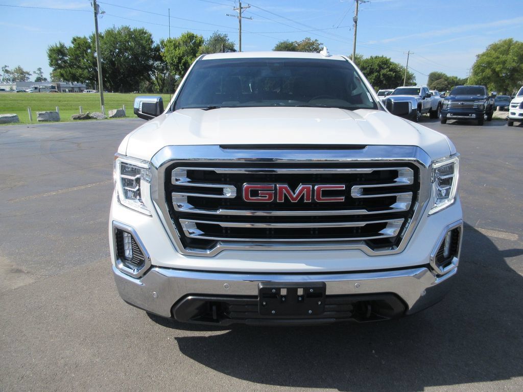 Used 2022 GMC Sierra 1500 SLT w/ SLT Premium Plus Package AWD/4WD image 15