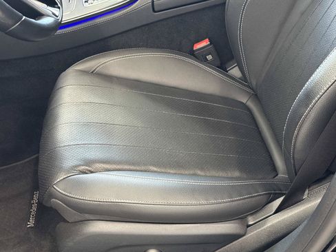Used 2023 Mercedes-Benz E 350 Sedan image 12