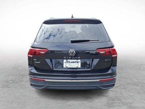 Used 2023 Volkswagen Tiguan SE image 4