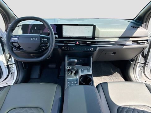 New 2026 Kia Sportage X-Line AWD/4WD image 3