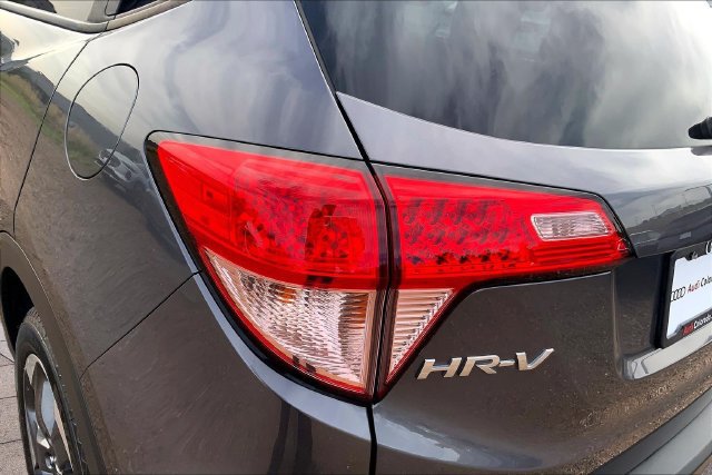 Used 2018 Honda HR-V EX image 29