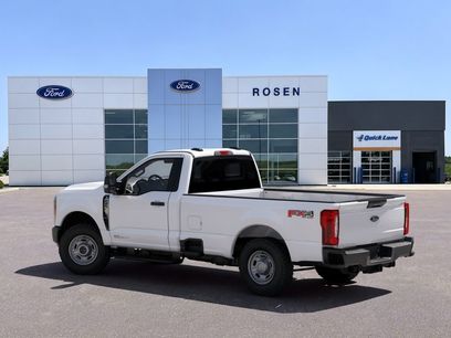 New 2026 Ford F250 XL w/ XL Off-Road Package