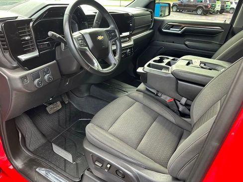 Used 2023 Chevrolet Silverado 1500 LT image 10