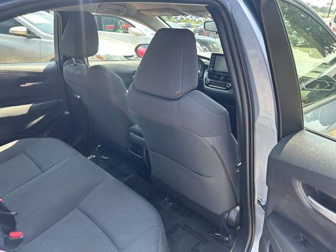 Used 2020 Toyota Corolla LE image 20