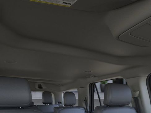 New 2026 Ford Expedition Active image 22