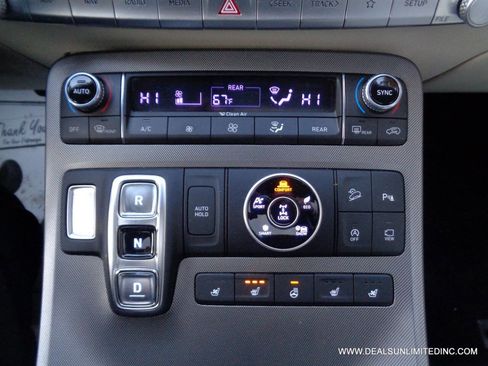 Used 2021 Hyundai Palisade Calligraphy image 15