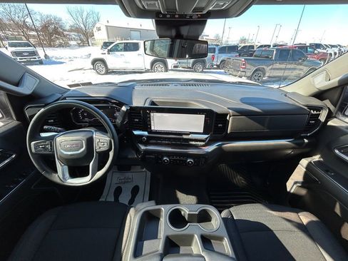 Used 2024 GMC Sierra 1500 Elevation w/ X31 Off-Road Package image 3