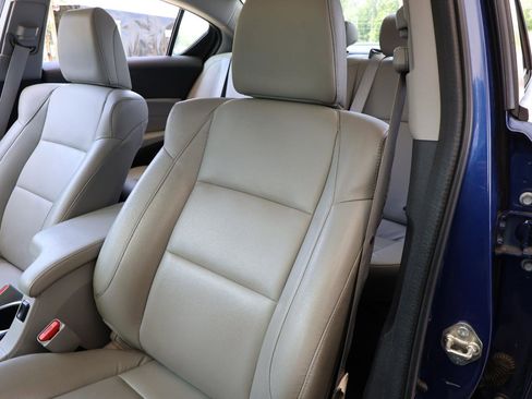 Used 2018 Acura ILX FWD image 20