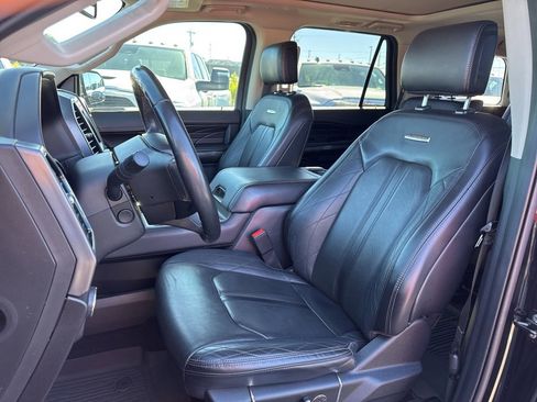 Used 2020 Ford Expedition Platinum image 37