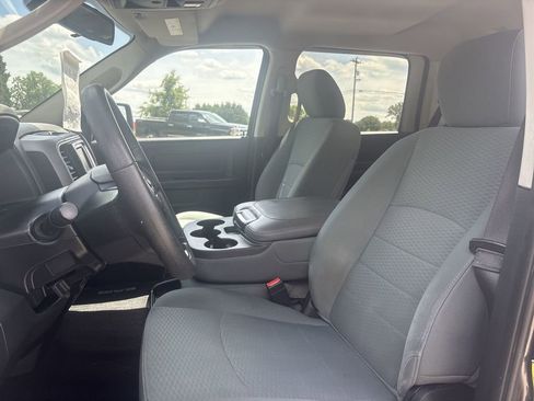 Used 2016 RAM 1500 Express AWD/4WD image 17