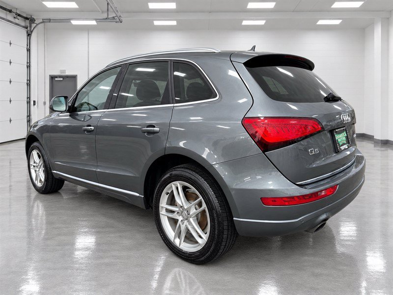 Used 2016 Audi Q5 2.0T Premium Plus w/ Technology Package AWD/4WD image 5