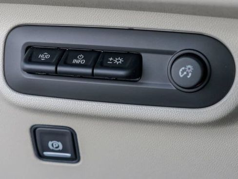 Certified 2023 GMC Terrain Denali AWD/4WD image 31