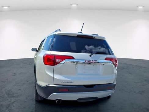 Used 2017 GMC Acadia SLT AWD/4WD image 18