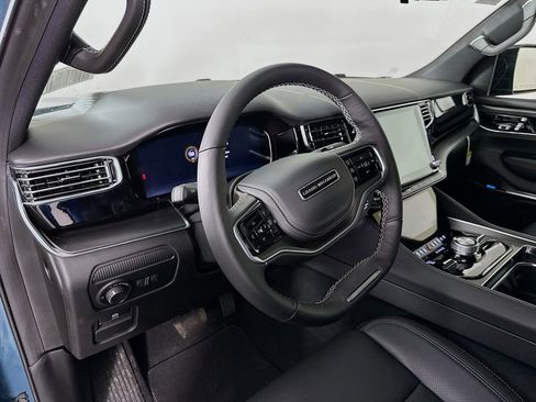 New 2026 Jeep Grand Wagoneer L Summit image 13