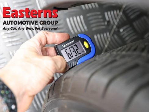 Used 2024 Hyundai Ioniq 5 SE image 27