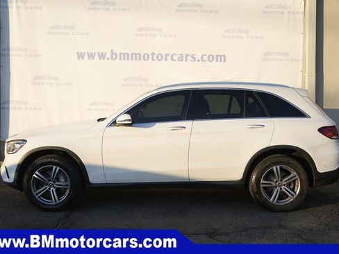 Used 2022 Mercedes-Benz GLC 300 4MATIC w/ Premium Package Lite image 8