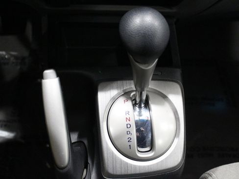 Used 2010 Honda Civic LX image 25