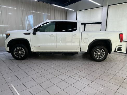 Used 2025 GMC Sierra 1500 AT4 AWD/4WD image 13