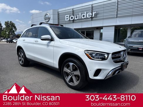 Used 2022 Mercedes-Benz GLC 300 4MATIC image 1