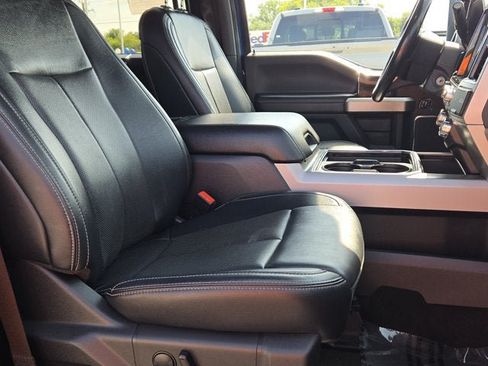 Used 2022 Ford F350 Lariat AWD/4WD image 4