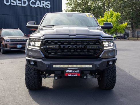 Used 2022 RAM 1500 Big Horn w/ Night Edition AWD/4WD image 4